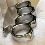 High-Shine Monarch Steel Knuckle Duster for Personal Protection - Image 10
