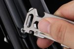 Titanium Key Ring Multi-Tool Carabiner Outdoor Gear - Imagen 2