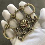 Gothic Skull Dice Knuckle Duster - Image 11