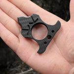 Single-Finger Carbon Fiber Knuckle Duster Protector - Imagen 7