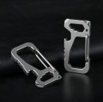 Titanium Multi-Tool Keychain with Waist Hook and EDC Car Bottle Opener - Imagen 4