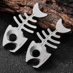 Titanium Multi-Tool Bottle Opener and Self-Defense EDC – Bild 4