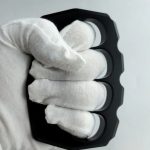 Heavy Duty Aluminum Knuckle Duster with Expanded Finger Holes for Better Fit - Imagen 8