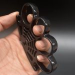 WebGuard Brass Knuckle Duster for Glass Shattering and Self-Defense - Imagen 3