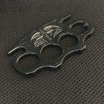 Solid Grip Brass Knuckle Duster for Outdoor Protection - Image 14