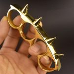 FingerGuard Knuckle Duster in Metal for Protection and Window Breaking - Image 9