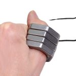 FistBreak Knuckle Duster for Window Breaking and Self-Defense – Bild 5