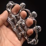 Four-Finger Defense Guard with Sheep Skull Knuckle Duster - Imagen 4