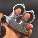Fist Guard Window Breaker Knuckle Duster in Metal for Protection - Imagen 5