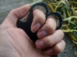 Fist Guard Window Breaker Knuckle Duster in Metal for Protection - Imagen 9