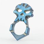 Titanium Mini Knuckle Duster with Built-in Window Breaking Feature – Bild 7