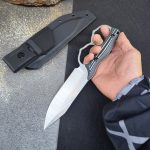 Dual Heart Outdoor Knife with Knuckle Duster Self-Defense Blade - Imagen 8