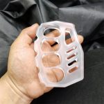 Outdoor Knuckle Duster Self-Defense Tool for Personal Safety - Image 4