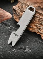 Mini Titanium Alloy Crowbar Opener EDC Hanging Tool  - Image 4