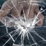 Skull Design Knuckle Duster Tool with Multiple EDC Features - Image 6