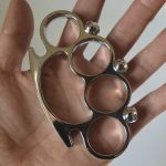 SkullGuard Brass Knuckle Duster with Four-Finger Protection Sleeve - Image 10