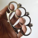 SkullGuard Brass Knuckle Duster with Four-Finger Protection Sleeve - Image 12
