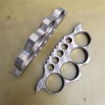 TC4 Titanium Self-Defense Tool Knuckle Duster with Window Breaking Feature - Image 3