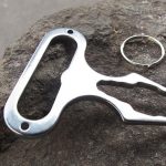 Lightweight Multi-Use EDC Tool for Practical Applications - Image 4