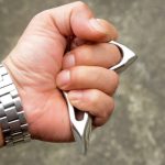 Thickened Steel Knuckle Duster Emergency Protection Device - Image 12