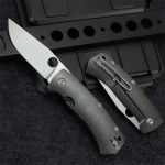 D2 Steel Blade Outdoor Knife with Titanium Alloy Grip