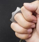 Titanium Knuckle Duster Tiger Finger Defense Tool - Image 6