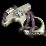 Durable Retro Skull Brass Knuckle Guard EDC Tool - Image 3