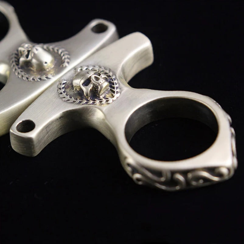 Durable Retro Skull Brass Knuckle Guard EDC Tool - Image 4