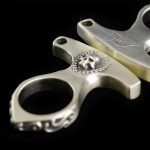 Durable Retro Skull Brass Knuckle Guard EDC Tool - Image 5