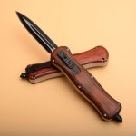 Wooden Grip Emergency Breaker Blade Camping Knife