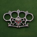 Gothic Skull Dice Knuckle Duster - Image 8