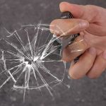 Self-Defense Knuckle Duster Emergency Breaker - Imagen 5