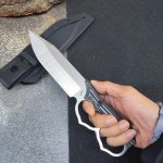 Dual Heart Outdoor Knife with Knuckle Duster Self-Defense Blade - Imagen 5