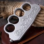 Creative Pattern Knuckle Duster Self-defense Window Breaking Gear Tool - Imagen 2