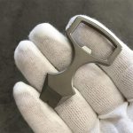 Handheld Crowbar-Style Bottle Opener and Emergency Glass Breaking Tool – Bild 6