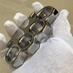 High-Shine Monarch Steel Knuckle Duster for Personal Protection - Image 12