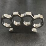 High-Shine Monarch Steel Knuckle Duster for Personal Protection - Image 4