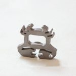 Crab-Shaped Titanium Alloy Knuckle Duster EDC Tool with Bottle Opener - immagine 6