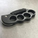 Multi-Use Self-Defense Knife with EDC Knuckle Duster Design - Image 2