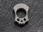 Titanium Skull EDC Keychain Ring Self Defense Tool with Knuckle Duster – Bild 3