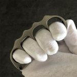 Solid Core Titanium Pea Knuckle Duster for Everyday Self-Defense - Imagen 6