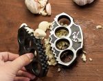 Knuckle Duster EDC Tool for Tiger Year - immagine 3