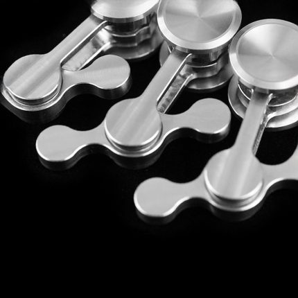 Chaos Rotating Knuckle Duster