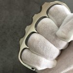 Medium Pea Titanium Knuckle Dsuter Broken Window Self-defense EDC Tool